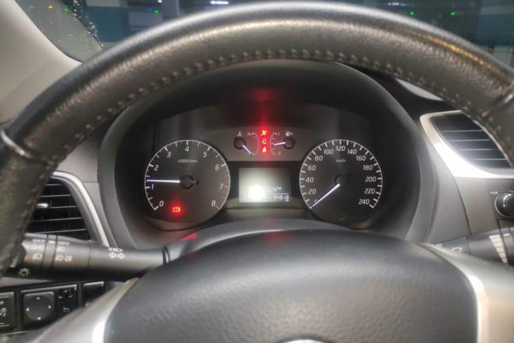 Used Nissan Sylphy 2014 1.6XV CVT Deluxe Edition Instrument Cluster