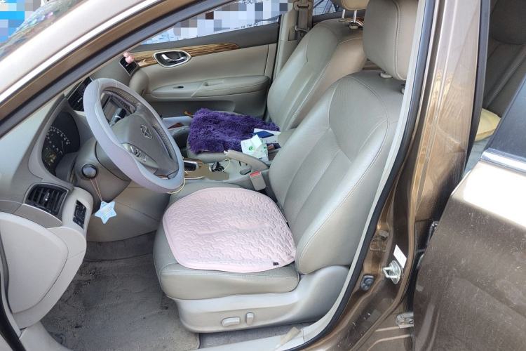 Used Nissan Sylphy 2014 1.6XV CVT Deluxe Edition Left Front Seat