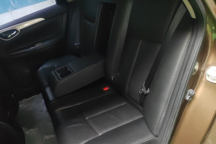 Used Nissan Sylphy 2014 1.6XV CVT Deluxe Edition Left Rear Seat