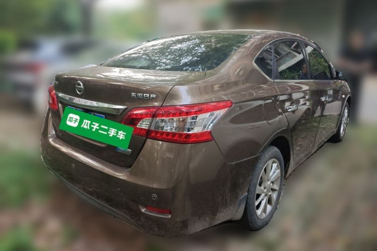 Used Nissan Sylphy 2014 1.6XV CVT Deluxe Edition Rear Right 45 Deg