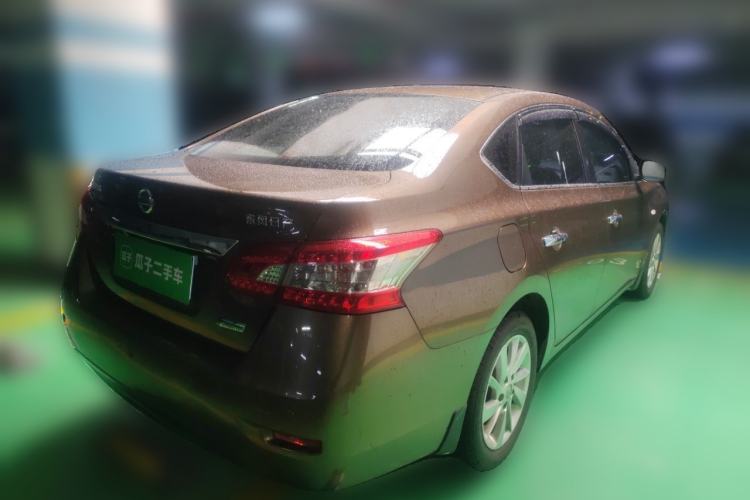 Used Nissan Sylphy 2014 1.6XV CVT Deluxe Edition Rear Right 45 Deg