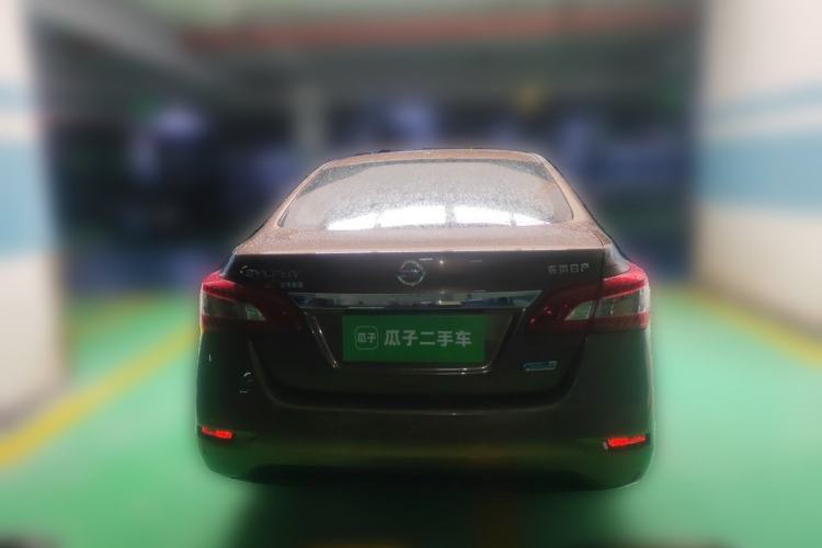 Used Nissan Sylphy 2014 1.6XV CVT Deluxe Edition Rear