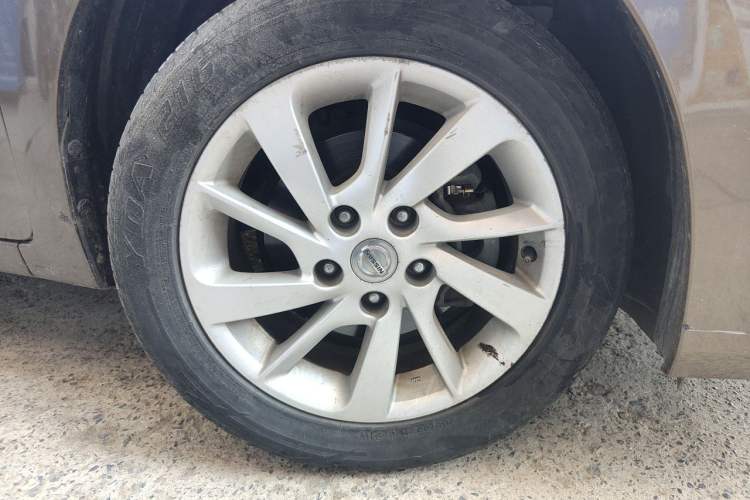 Used Nissan Sylphy 2014 1.6XV CVT Deluxe Edition Right Front Wheel Hub