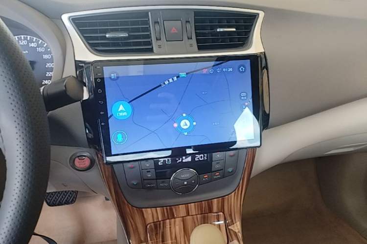 Used Nissan Sylphy 2014 1.6XV CVT Deluxe Edition Audio And AC Panel