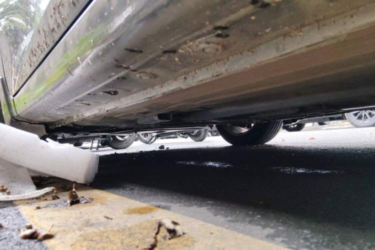 Used Nissan Sylphy 2014 1.6XV CVT Deluxe Edition Chassis Front Left