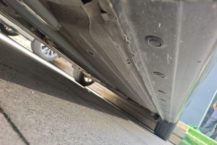 Used Nissan Sylphy 2014 1.6XV CVT Deluxe Edition Chassis Front Left
