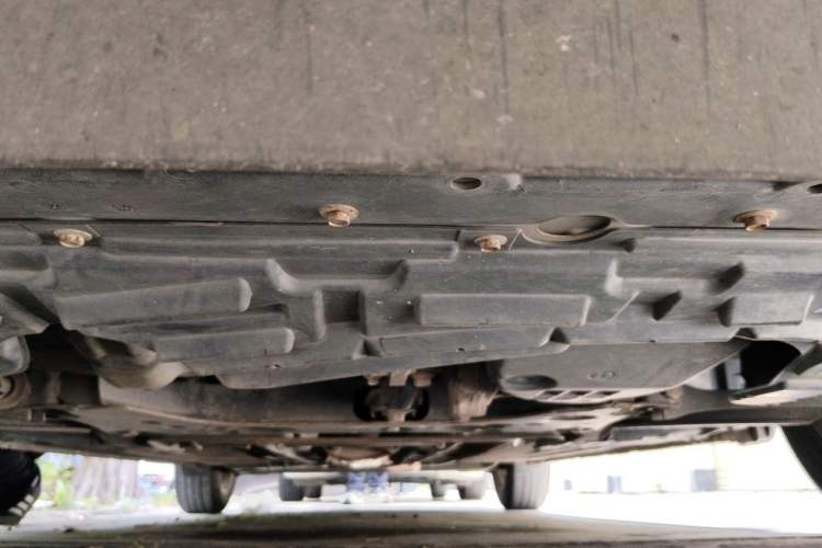 Used Nissan Sylphy 2014 1.6XV CVT Deluxe Edition Chassis Front