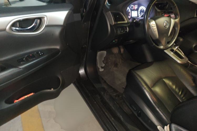 Used Nissan Sylphy 2014 1.6XV CVT Deluxe Edition Driver Seat