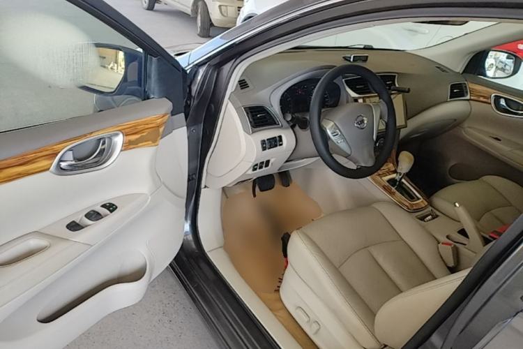 Used Nissan Sylphy 2014 1.6XV CVT Deluxe Edition Driver Seat