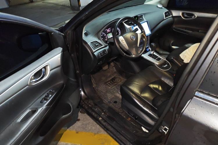 Used Nissan Sylphy 2014 1.6XV CVT Deluxe Edition Driver Seat