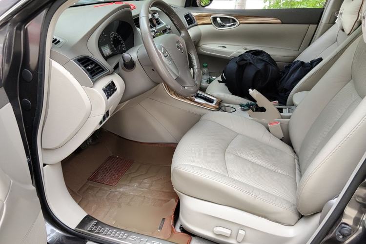 Used Nissan Sylphy 2014 1.6XV CVT Deluxe Edition Driver Seat