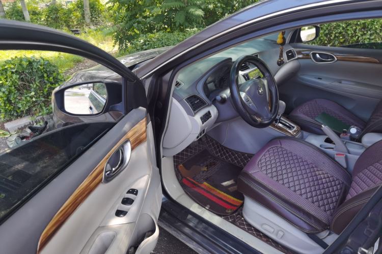 Used Nissan Sylphy 2014 1.6XV CVT Deluxe Edition Driver Seat