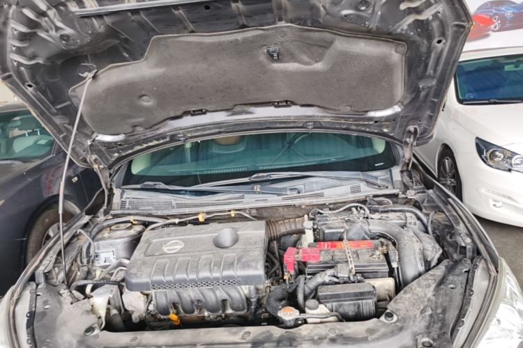 Used Nissan Sylphy 2014 1.6XV CVT Deluxe Edition Engine Bay