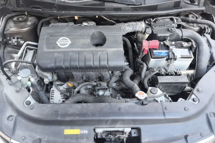 Used Nissan Sylphy 2014 1.6XV CVT Deluxe Edition Engine Bay