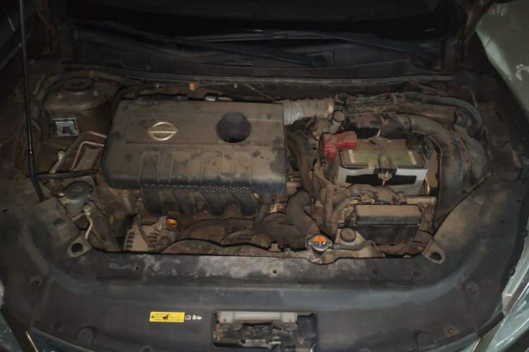 Used Nissan Sylphy 2014 1.6XV CVT Deluxe Edition Engine Bay