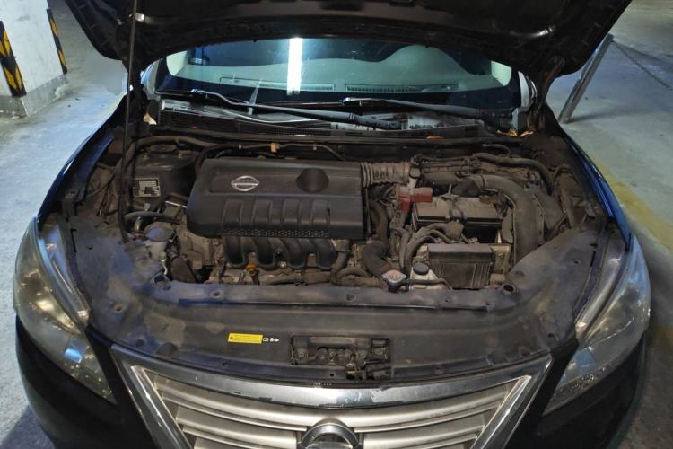 Used Nissan Sylphy 2014 1.6XV CVT Deluxe Edition Engine Bay
