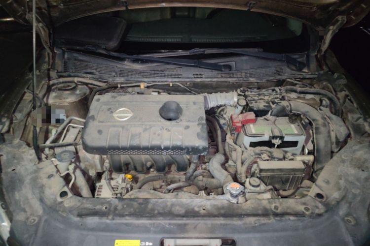 Used Nissan Sylphy 2014 1.6XV CVT Deluxe Edition Engine Bay