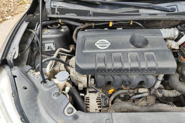 Used Nissan Sylphy 2014 1.6XV CVT Deluxe Edition Engine Bay Right
