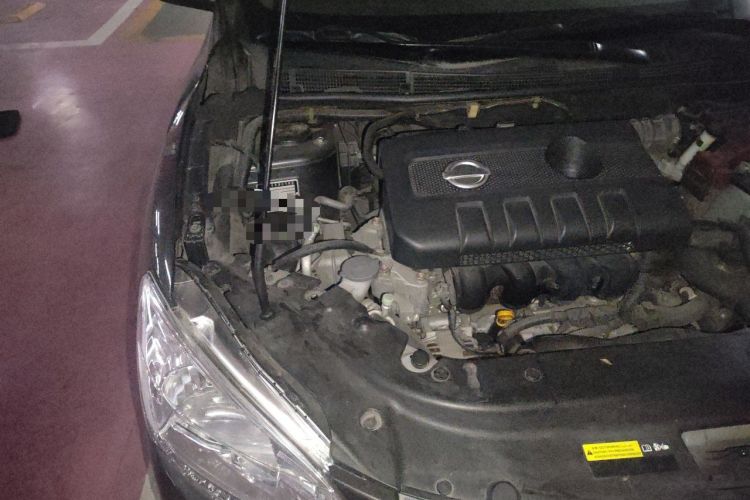 Used Nissan Sylphy 2014 1.6XV CVT Deluxe Edition Engine Bay Right