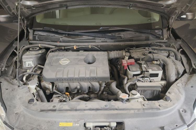 Used Nissan Sylphy 2014 1.6XV CVT Deluxe Edition Engine Bay