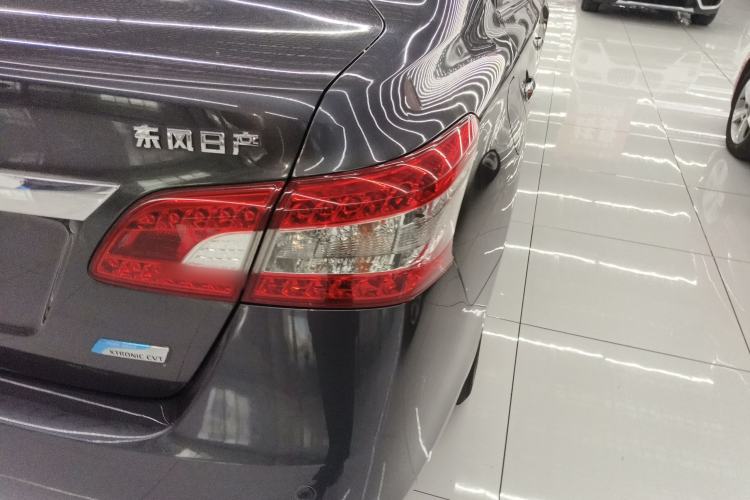 Used Nissan Sylphy 2014 1.6XV CVT Deluxe Edition Exterior 3