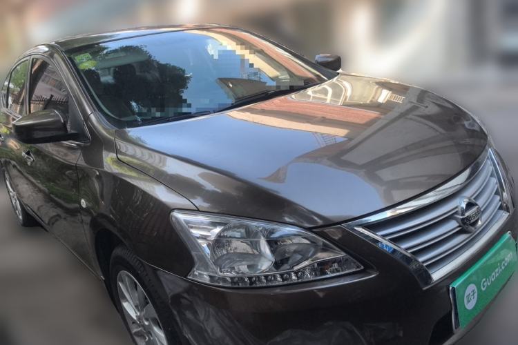 Used Nissan Sylphy 2014 1.6XV CVT Deluxe Edition Front Right 45 Deg