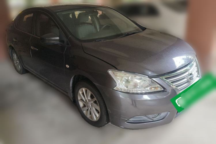 Used Nissan Sylphy 2014 1.6XV CVT Deluxe Edition Front Right 45 Deg