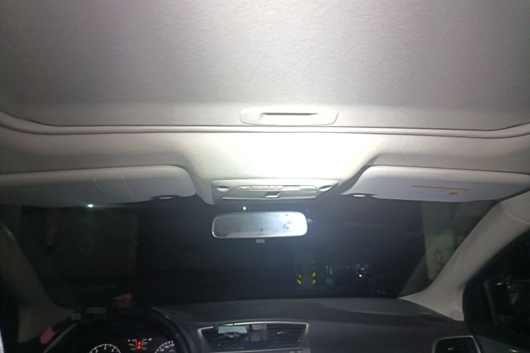 Used Nissan Sylphy 2014 1.6XV CVT Deluxe Edition Headliner