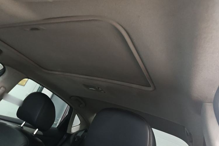 Used Nissan Sylphy 2014 1.6XV CVT Deluxe Edition Headliner