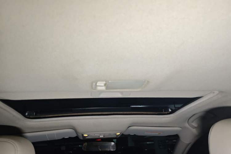 Used Nissan Sylphy 2014 1.6XV CVT Deluxe Edition Headliner