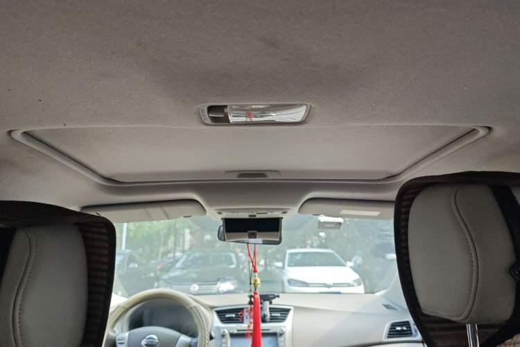 Used Nissan Sylphy 2014 1.6XV CVT Deluxe Edition Headliner
