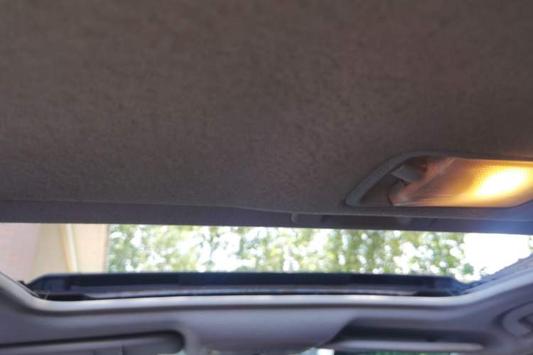 Used Nissan Sylphy 2014 1.6XV CVT Deluxe Edition Headliner