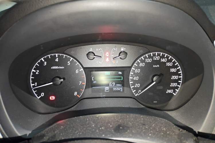 Used Nissan Sylphy 2014 1.6XV CVT Deluxe Edition Instrument Cluster