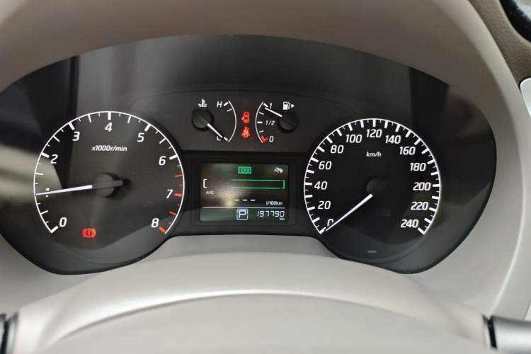 Used Nissan Sylphy 2014 1.6XV CVT Deluxe Edition Instrument Cluster