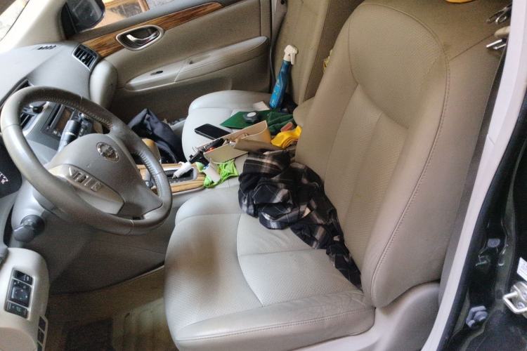 Used Nissan Sylphy 2014 1.6XV CVT Deluxe Edition Left Front Seat