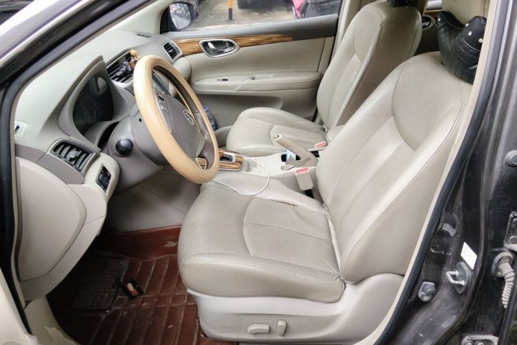 Used Nissan Sylphy 2014 1.6XV CVT Deluxe Edition Left Front Seat