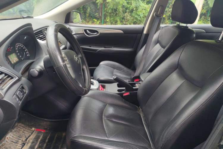 Used Nissan Sylphy 2014 1.6XV CVT Deluxe Edition Left Front Seat