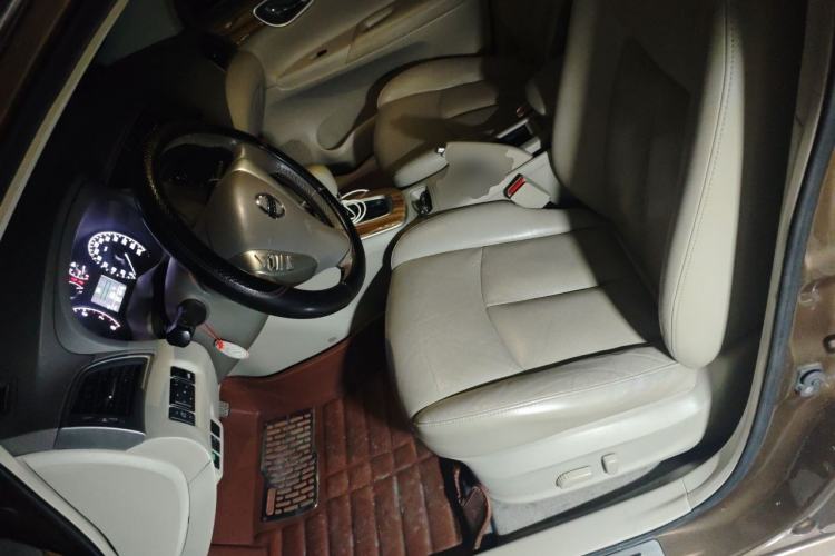 Used Nissan Sylphy 2014 1.6XV CVT Deluxe Edition Left Front Seat