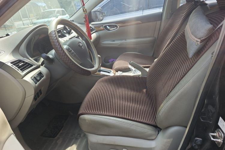 Used Nissan Sylphy 2014 1.6XV CVT Deluxe Edition Left Front Seat