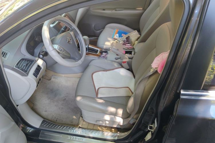 Used Nissan Sylphy 2014 1.6XV CVT Deluxe Edition Left Front Seat