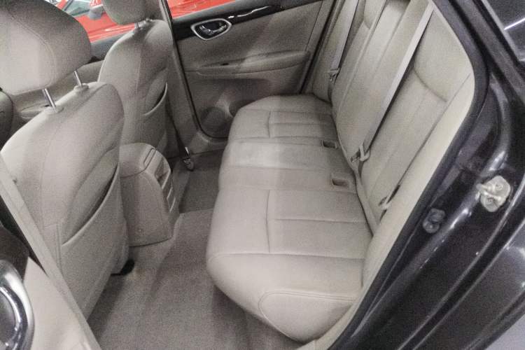 Used Nissan Sylphy 2014 1.6XV CVT Deluxe Edition Left Rear Seat