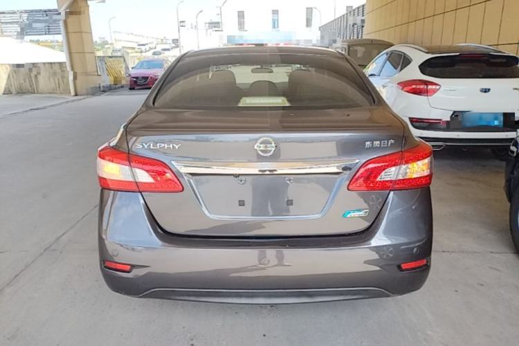 Used Nissan Sylphy 2014 1.6XV CVT Deluxe Edition Rear