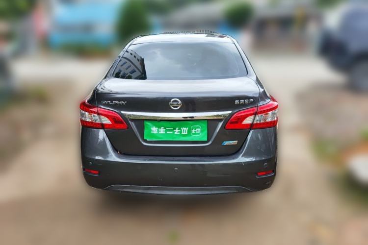 Used Nissan Sylphy 2014 1.6XV CVT Deluxe Edition Rear