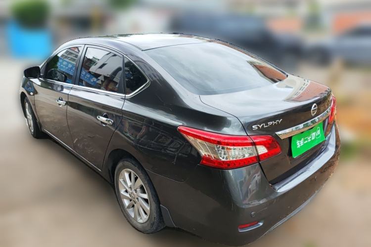 Used Nissan Sylphy 2014 1.6XV CVT Deluxe Edition Rear Left 45 Deg
