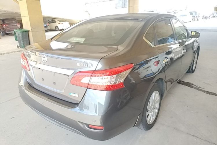 Used Nissan Sylphy 2014 1.6XV CVT Deluxe Edition Rear Right 45 Deg