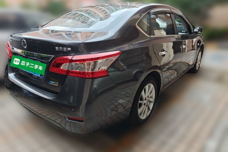 Used Nissan Sylphy 2014 1.6XV CVT Deluxe Edition Rear Right 45 Deg