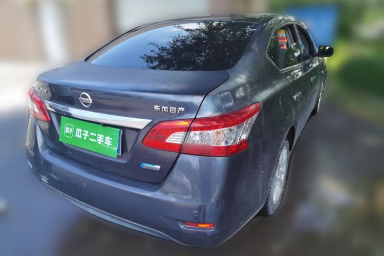 Used Nissan Sylphy 2014 1.6XV CVT Deluxe Edition Rear Right 45 Deg