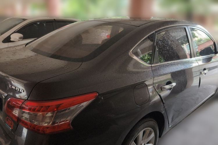Used Nissan Sylphy 2014 1.6XV CVT Deluxe Edition Rear Right 45 Deg