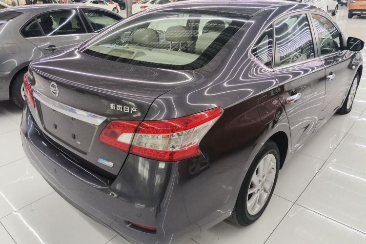 Used Nissan Sylphy 2014 1.6XV CVT Deluxe Edition Rear Right 45 Deg