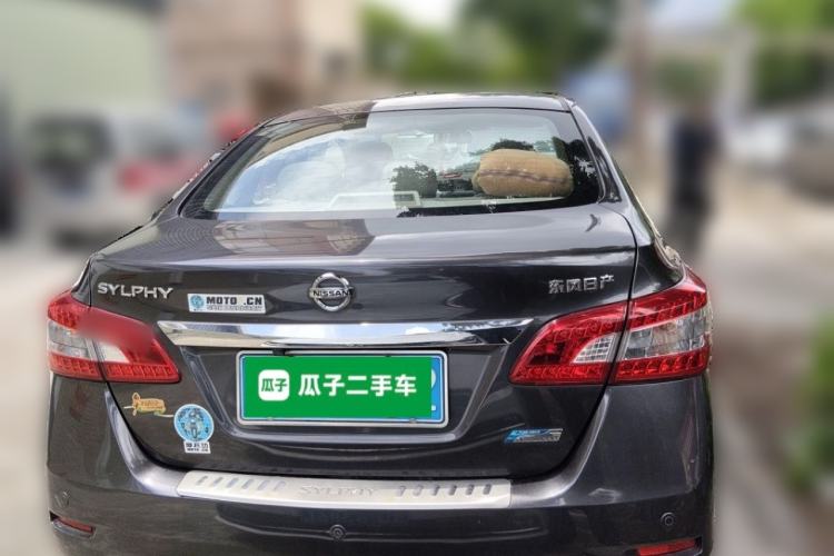 Used Nissan Sylphy 2014 1.6XV CVT Deluxe Edition Rear